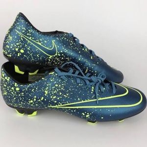 mercurial soccer shoes